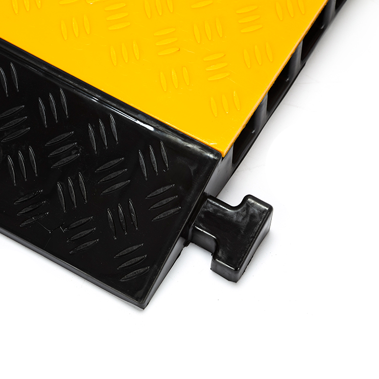 CP-5PU PLÁSTICO (TPU) PROTECTOR DE CABLE RAMPA / PROTECTOR DE CABLE